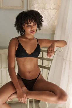Kat The Label Boston Thong Set Black | Bralette Sets